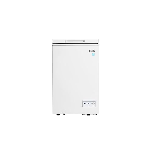 Danby DCF035A5WDB 3.5 cu. ft. Chest Freezer in White Garage Ready: Freezer can perform in temperatures from 0°F to 110°F (-17°C to 43°C)